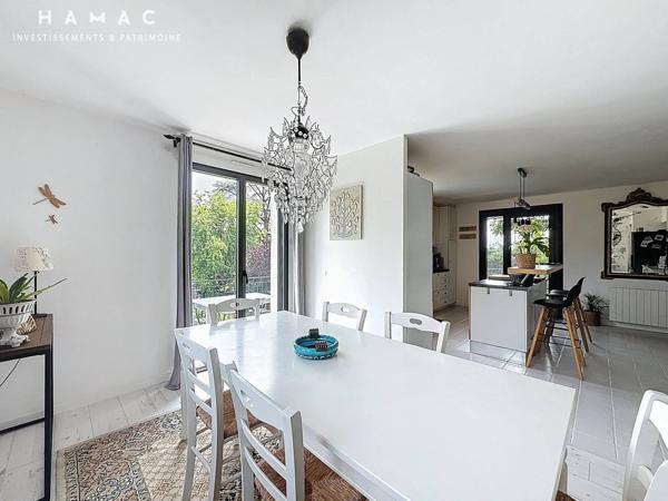 La Tour-de-Salvagny – Maison familiale de 180 m² habitables sur terrain plat de 1000 m²