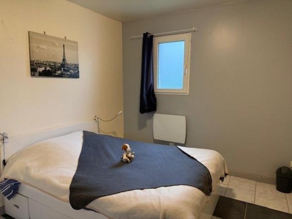 Maison individuelle avec jardin cloturé