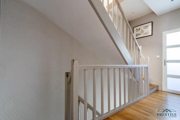 QUARTIER PROCE - MAISON 1960 - 246 m2 - GARAGE - JARDIN