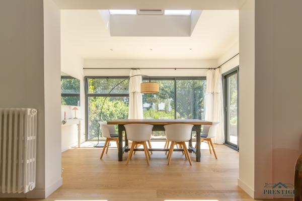 QUARTIER PROCE - MAISON 1960 - 246 m2 - GARAGE - JARDIN