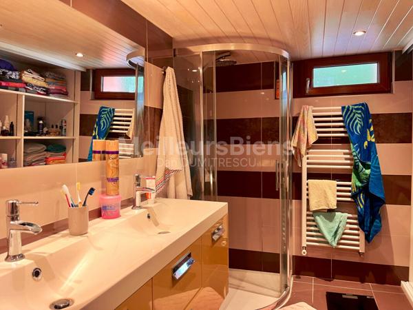 Belle villa 165m²  habitables 4900m² de terrain constructible