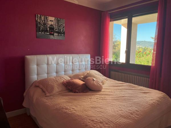 Belle villa 165m²  habitables 4900m² de terrain constructible