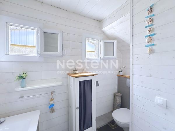 Charmant chalet 7 pièces de 112 m² en pleine propriété avec jardin, garage et vue exceptionnelle sur les étangs, le canal et les salins à Gruissan