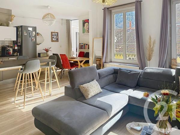 Appartement à vendre  4 pièces - 104 m 2   REMIREMONT  - 88