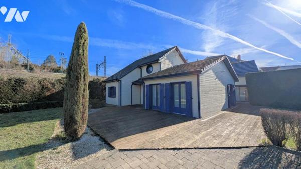 VILLA T5 indépendante + Appartement loué + Local 