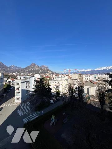 GRENOBLE : Rue Ampere