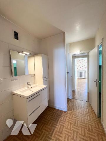 GRENOBLE : Rue Ampere