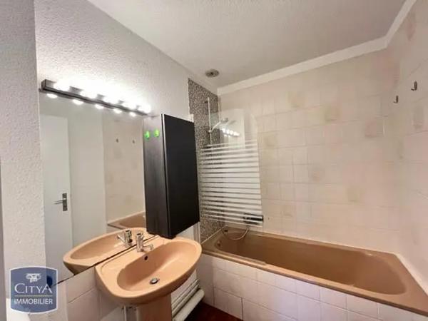 Appartement à louer 2 pièces 41.65m² Strasbourg (67000)