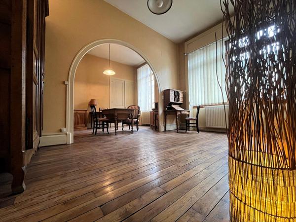 Demeure bourgeoise au cachet authentique, au coeur de Les Avenières Veyrins-Thuellin