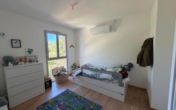 Maison à vendre    4 pièces • 109,59 m2 Saint-Cannat