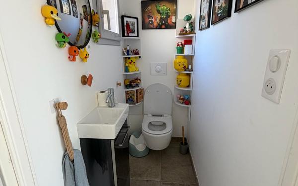 Maison à vendre    4 pièces • 109,59 m2 Saint-Cannat