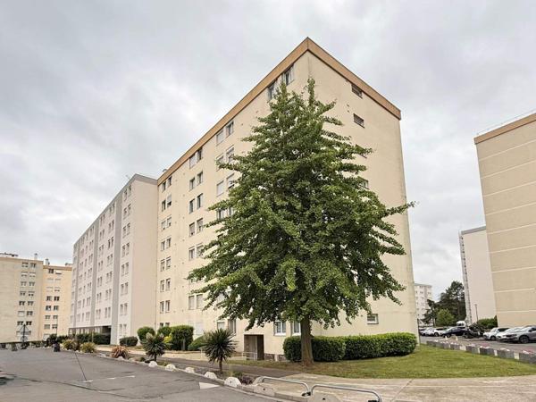 À VENDRE – Appartement 3 pièces avec balcon, parking et cellier