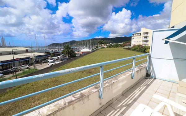 Appartement à vendre    4 pièces • 84,28 m2 Le Marin