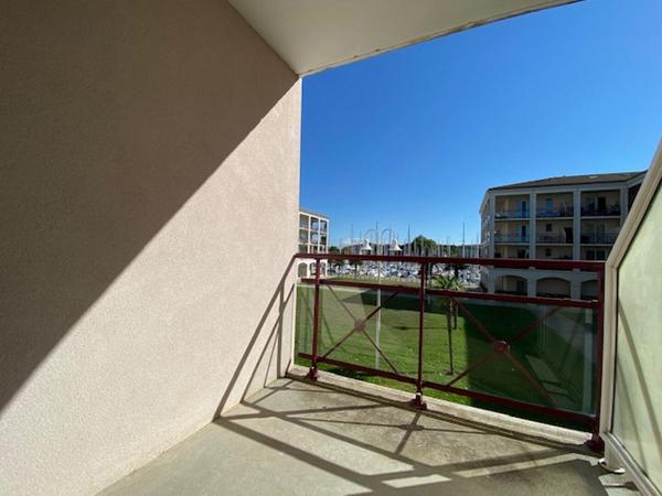 Appartement 2 pièces à vendre Rochefort - 17300 / Réf: 3368