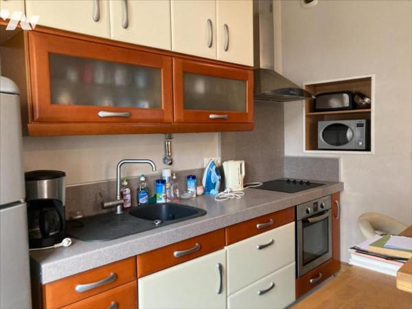 APPARTEMENT 1ER ETAGE / F2