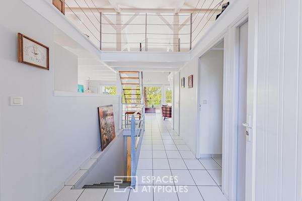 Villa d’architecte lumineuse au coeur de la nature