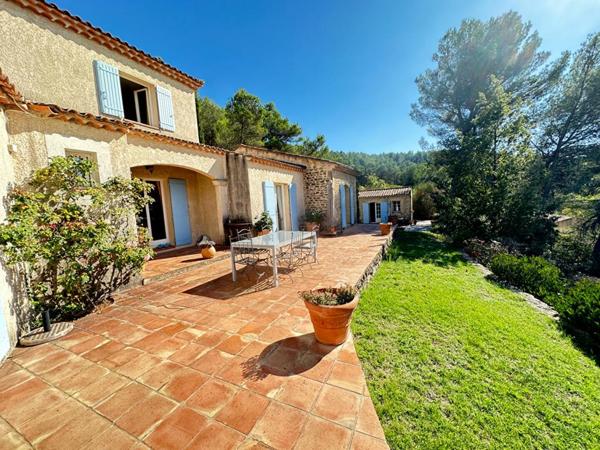 À vendre Maison provençale d'exception à Rognes