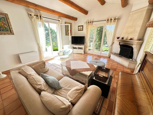 À vendre Maison provençale d'exception à Rognes