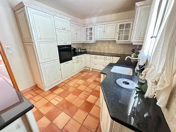 À vendre Maison provençale d'exception à Rognes