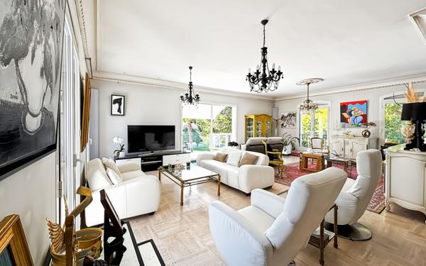 Maison à vendre    6 pièces •  Monteils