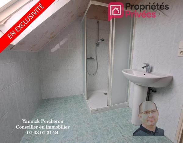 Idéal investissement ou premier achat Maison avec garage et grange à Noyant-Villages