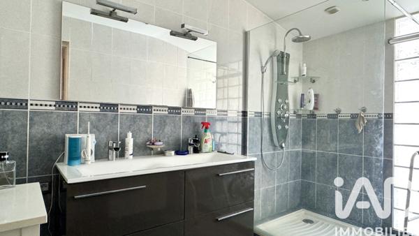 Maison à vendre 6 pièces 184 m² Ludon-Médoc