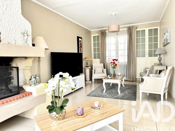 Maison à vendre 6 pièces 184 m² Ludon-Médoc