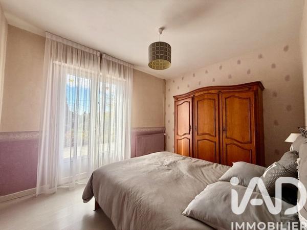 Maison à vendre 6 pièces 184 m² Ludon-Médoc
