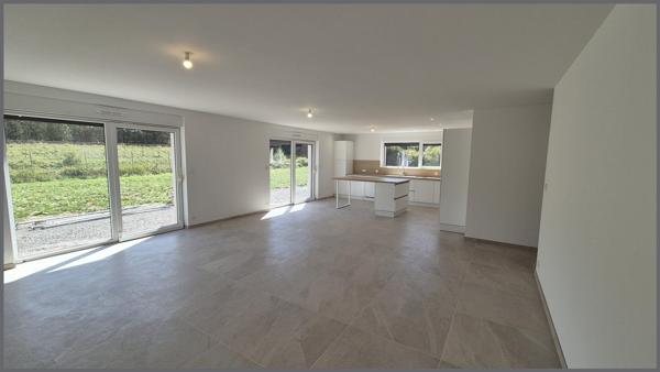 Maison neuve à Remomeix