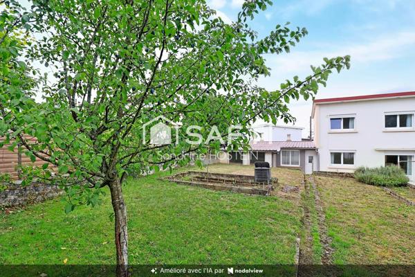 Maison de 90m2 avec 3 chambres, jardin et garage!