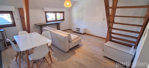 Location
                Appartement59,86 m² - 3 Pièces -
                    FLAVIN (12450)