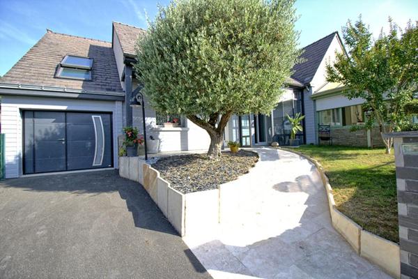 5 mn de Montreuil-Juigné Maison  totalement aboutie de 170 m²