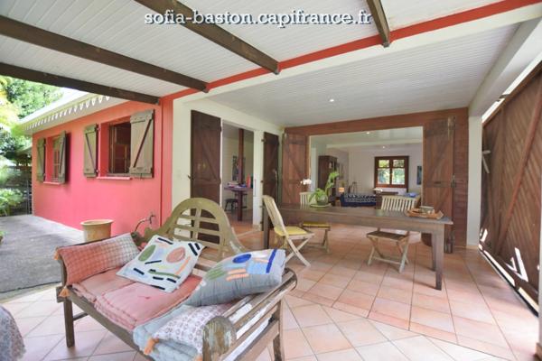 LES TROIS-ÎLETS Maison de plain-pied T4/5 – Terrain 1 000 m² – Garage ouvert – Bungalow -À VENDRE – MARTINIQUE (972)