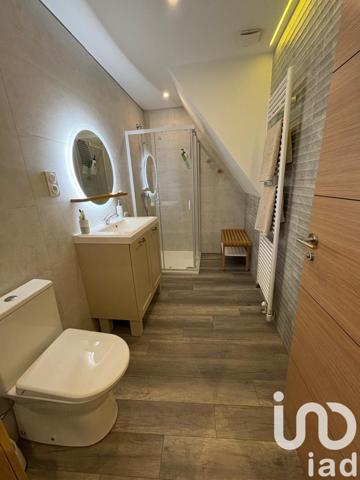 Maison de village 5 pièces de 151 m² à Roujan (34320)