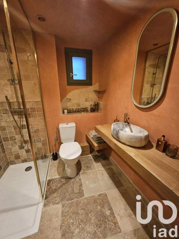 Maison de village 5 pièces de 151 m² à Roujan (34320)