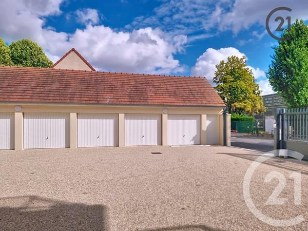 Appartement F4 à vendre  4 pièces - 100 m2 NANGIS - 77