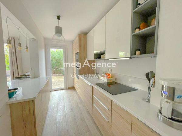 Maison à COGOLIN, 83310 - 5 pièces 94m²