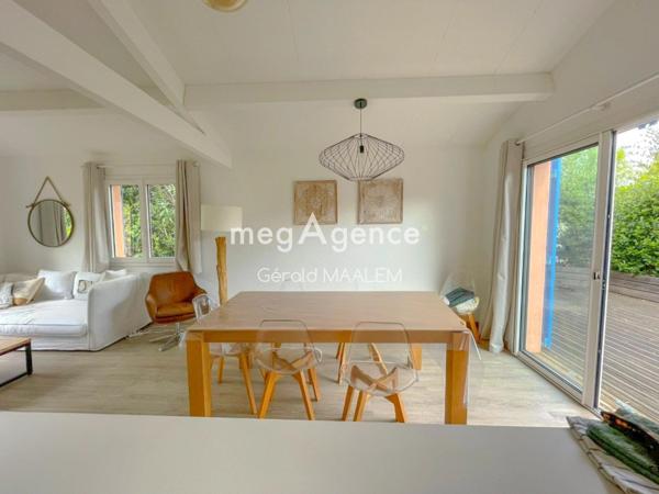 Maison à COGOLIN, 83310 - 5 pièces 94m²