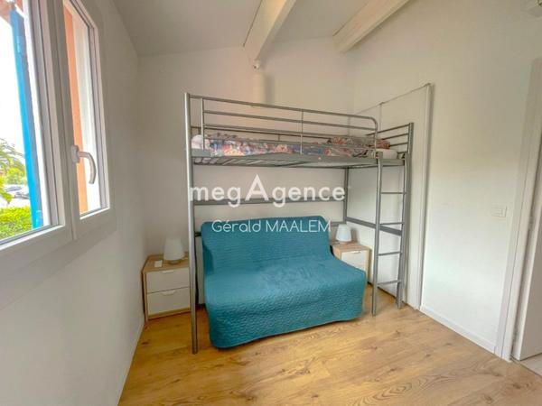 Maison à COGOLIN, 83310 - 5 pièces 94m²