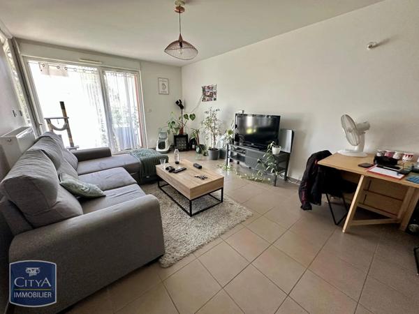 Appartement à louer 2 pièces 46.94m² Dijon (21000)
