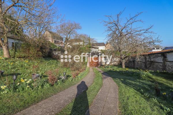 Terrain - 2400 m² Exclusivité efficity