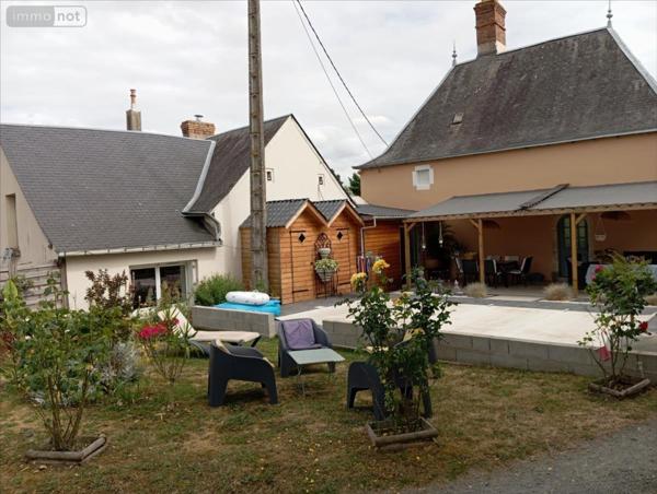 Maison à vendre à Clermont-Créans dans la Sarthe (72200), ref : 1221