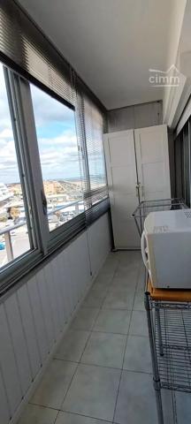 Venez séjourner dans cet appartement vue mer en résidence privée et sécurisée à seulement 5m de la plage !