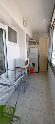 Venez séjourner dans cet appartement vue mer en résidence privée et sécurisée à seulement 5m de la plage !