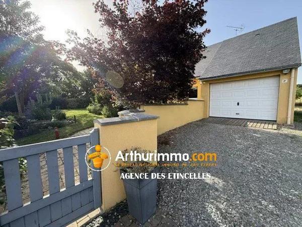Vente                                                      Maison
                        
                     5 pièces                      132 m2                     à Châteaubriant