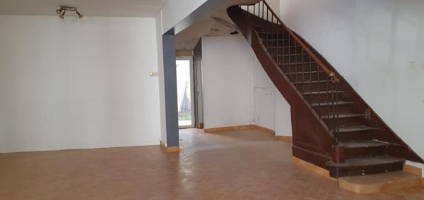 Châtillon-sur-Marne (51700) MAISON A RENOVER