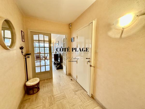 Royan (17200) ROYAN PONTAILLAC APPARTEMENT VUE MER AU PRIX DE 299 500 € HAI