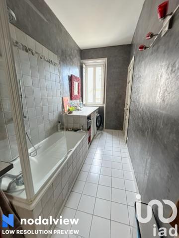 Maison à vendre 6 pièces 107 m² Nantes