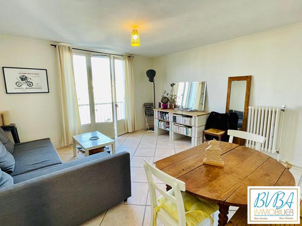 Appartement Nantes en étage - exposition Sud-Ouest - Lumineux - Ascenseur - Garage privé , Nantes