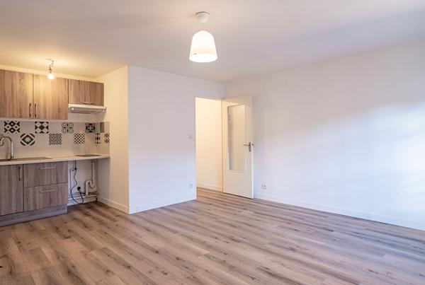 À vendre - Appartement T2 de 38 m² - Hyper centre de Plaisance-du-Touch